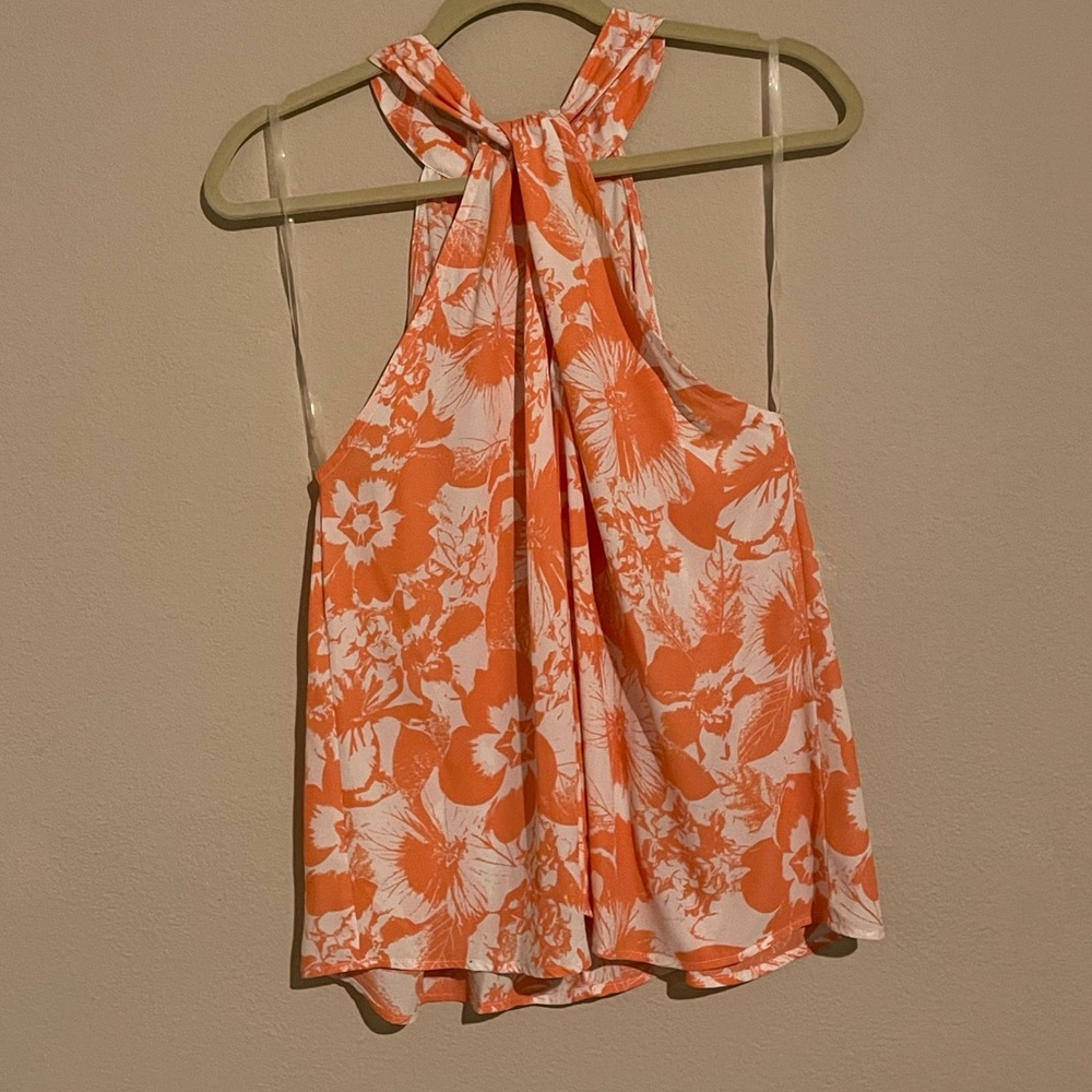 💛LUSH light orange and white floral flowy top, Large